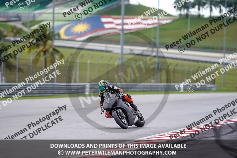 Sepang;event digital images;motorbikes;no limits;peter wileman photography;trackday;trackday digital images